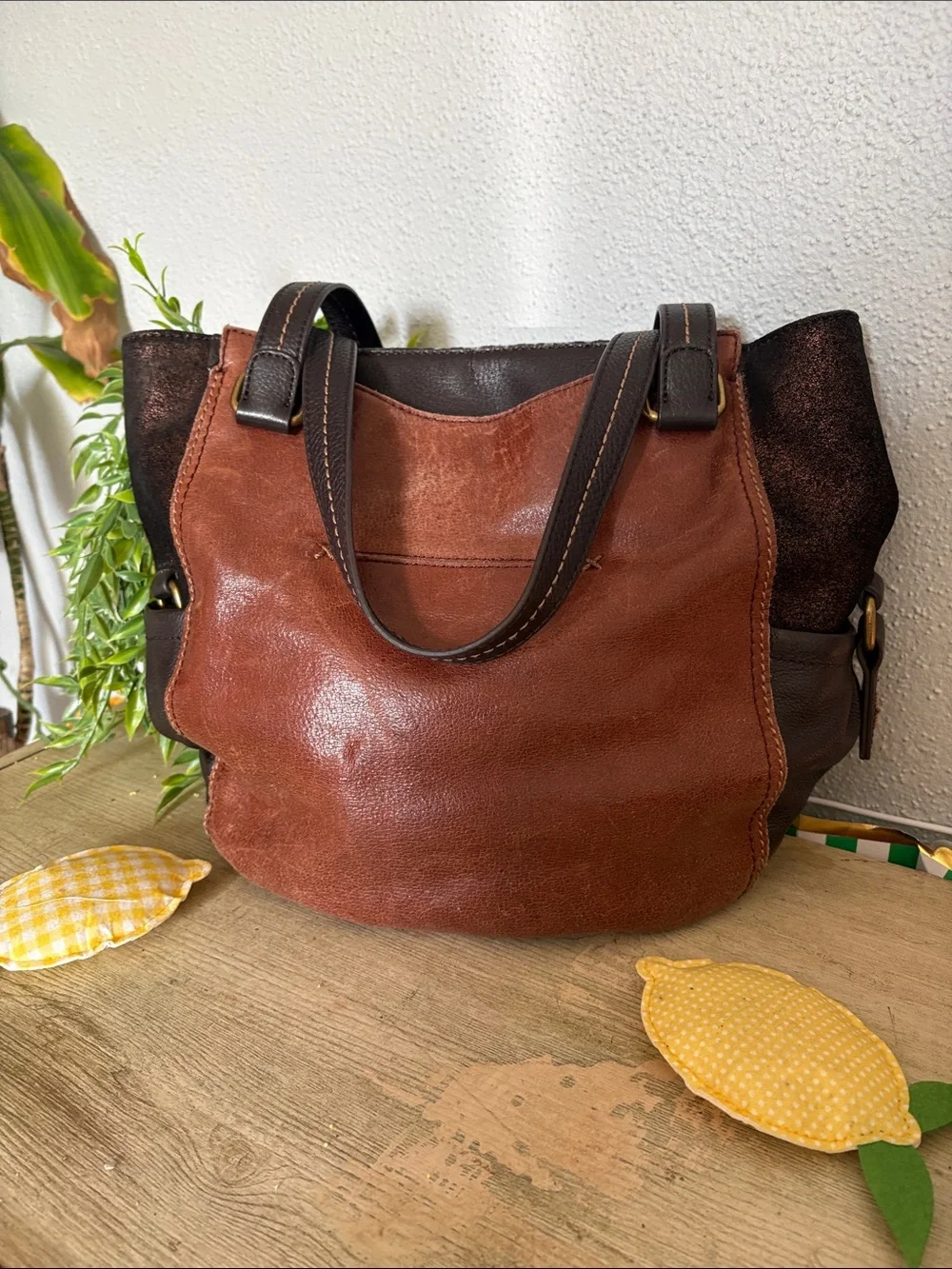 The Sak Women's Brown Leather Tote Bag - Classic Everyday Carry